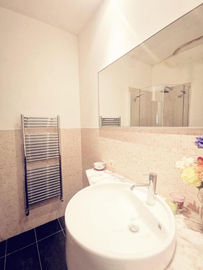ローマ シネマ ハウス Bed & Breakfast エクステリア 写真